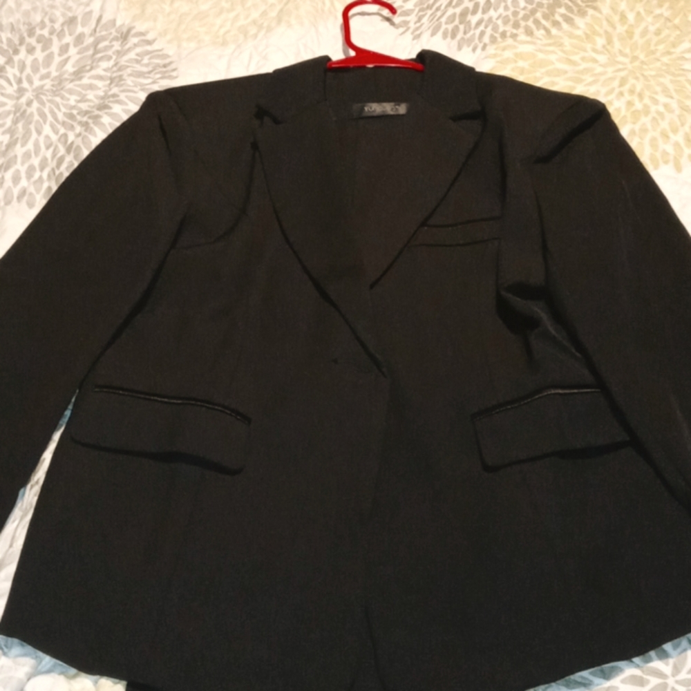 Jacket and pants Yunclos Size M